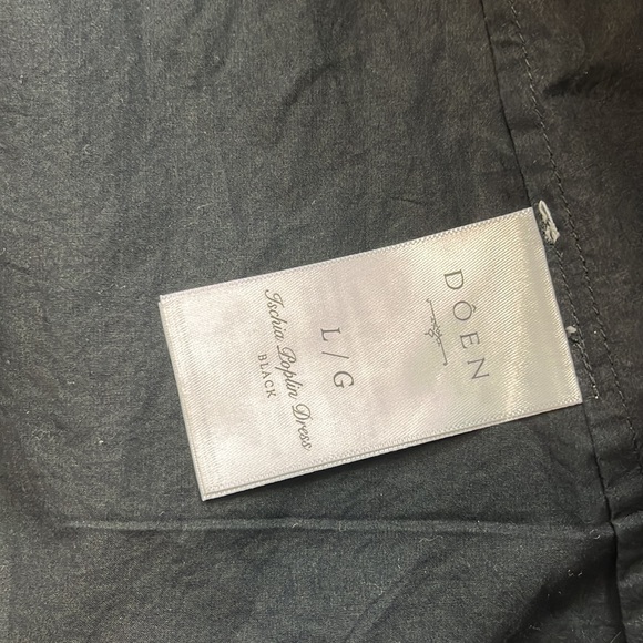 Doen Ischia black cotton poplin smocked midi dress, size large - Picture 8 of 9